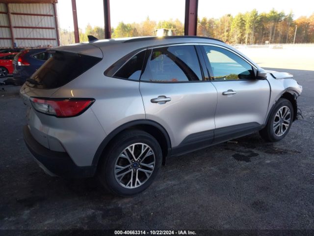 1FMCU9H62LUA44735 Ford ESCAPE SEL