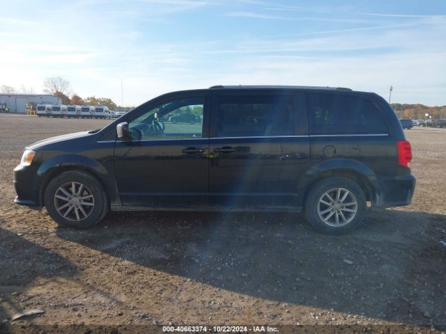 2C4RDGCG5JR283371 Dodge Grand Caravan Sxt