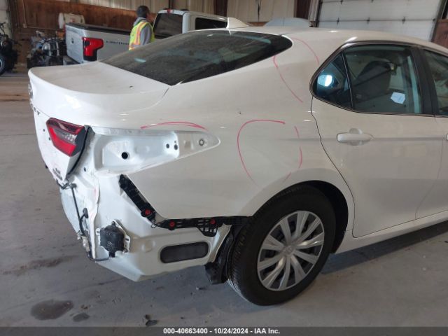 4T1C31AK1RU631206 Toyota Camry Hybrid Le