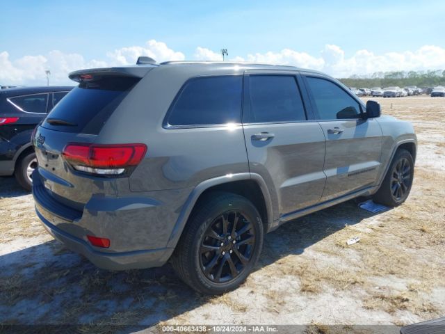 1C4RJEAG1MC597967 Jeep Grand Cherokee Laredo X 4x2