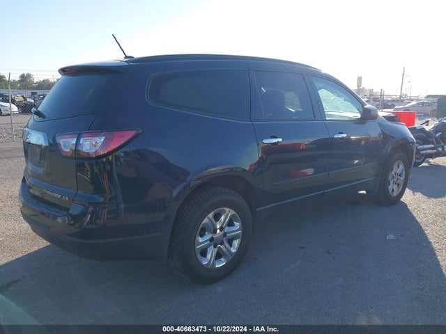 Chevrolet Traverse Ls 2015 1GNKRFED1FJ387102 Image 4