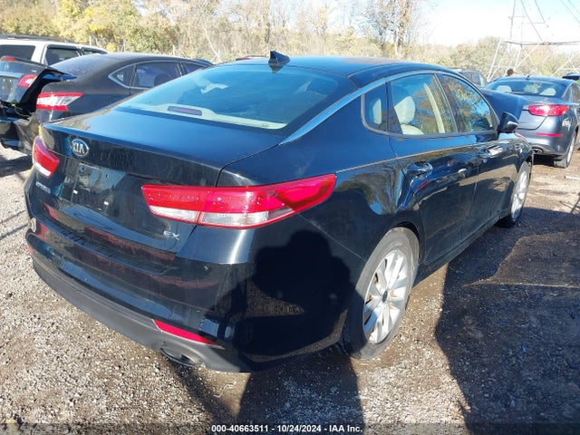 KIA OPTIMA EX 2017 5XXGU4L30HG151740 Image 4