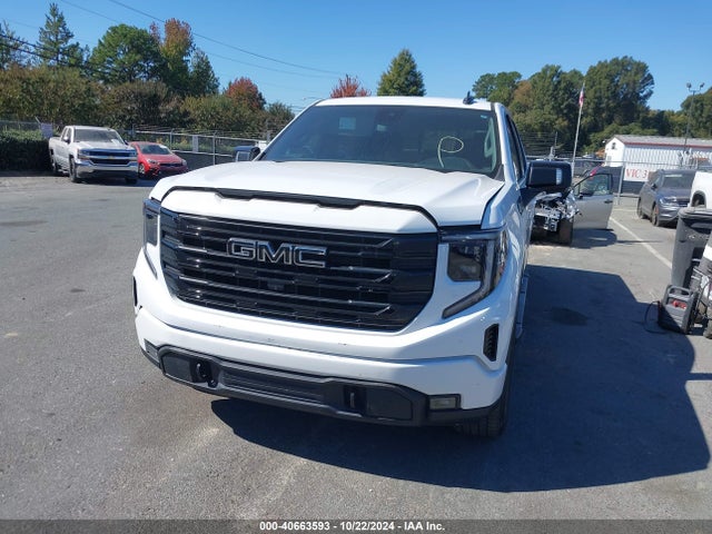 3GTUUCED6NG637867 GMC Sierra 1500 4wd  Short Box Elevation With 3sb
