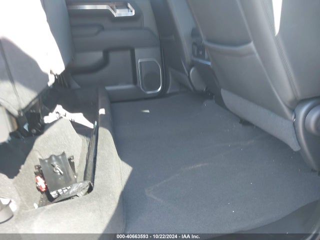3GTUUCED6NG637867 GMC Sierra 1500 4wd  Short Box Elevation With 3sb