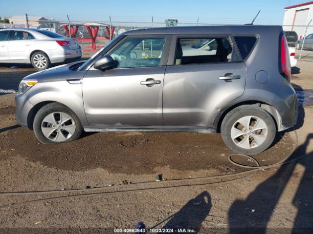 KNDJN2A27G7360756 KIA Soul !