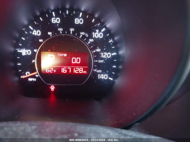 KNDJN2A27G7360756 KIA Soul !