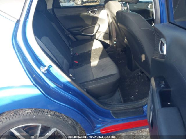 KNDJ63AU3M7783088 KIA Soul Gt-line
