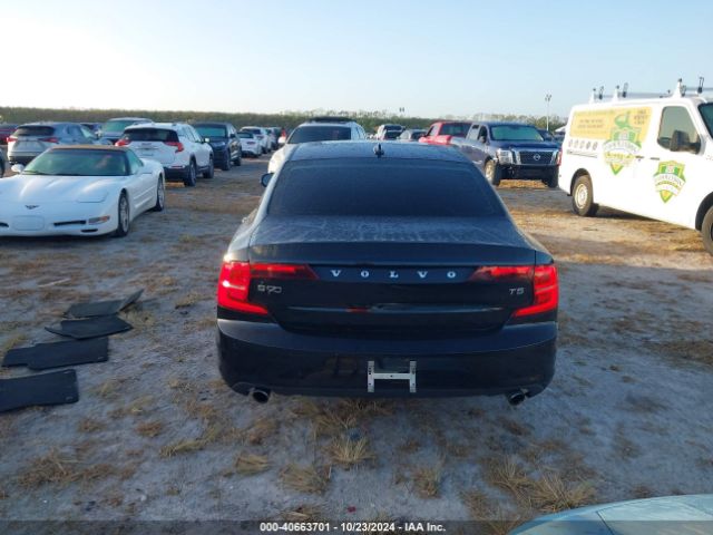 LVY982AKXJP005249 Volvo S90 T5 Momentum