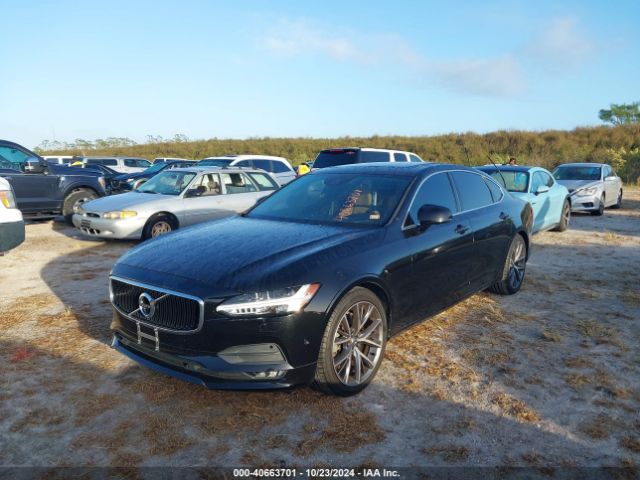 LVY982AKXJP005249 Volvo S90 T5 Momentum