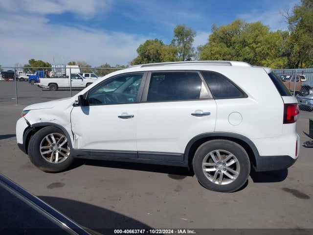 KIA SORENTO LX 2015 5XYKT3A69FG643535 Image 14