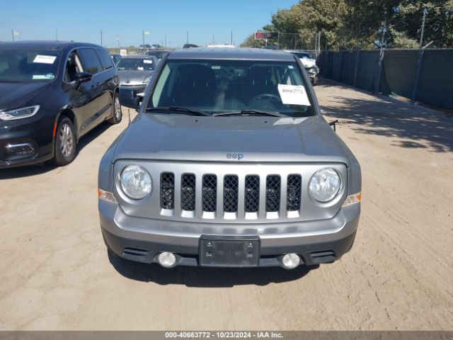 1C4NJPFA0GD647917 Jeep Patriot Latitude