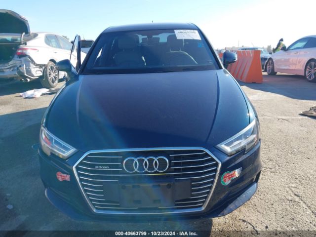 WAUTPBFF8HA056609 Audi A3 E-tron 1.4t Premium