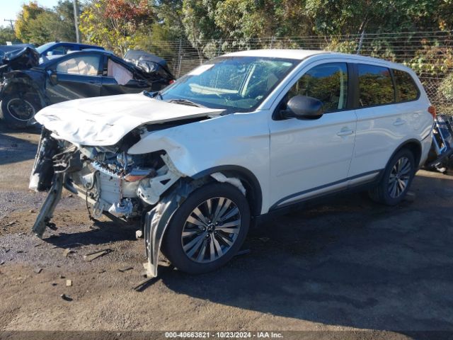 JA4AD2A30KZ055568 Mitsubishi Outlander Es