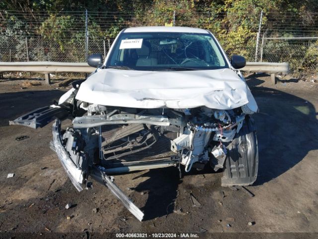 JA4AD2A30KZ055568 Mitsubishi Outlander Es