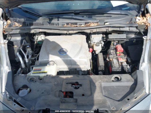 1N4AZ0CP9EC334297 Nissan LEAF SV