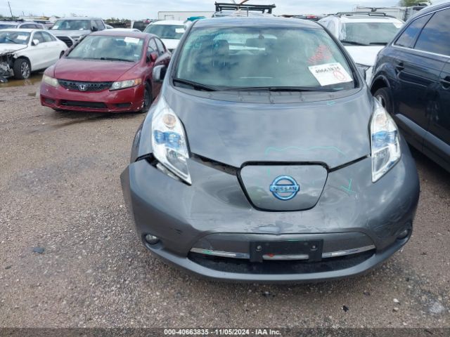 1N4AZ0CP9EC334297 Nissan LEAF SV