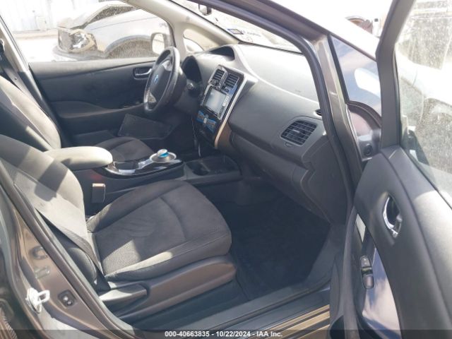 1N4AZ0CP9EC334297 Nissan LEAF SV