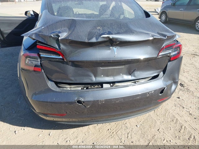 2018 TESLA MODEL 3 5YJ3E1EA1JF019973 Photo 5