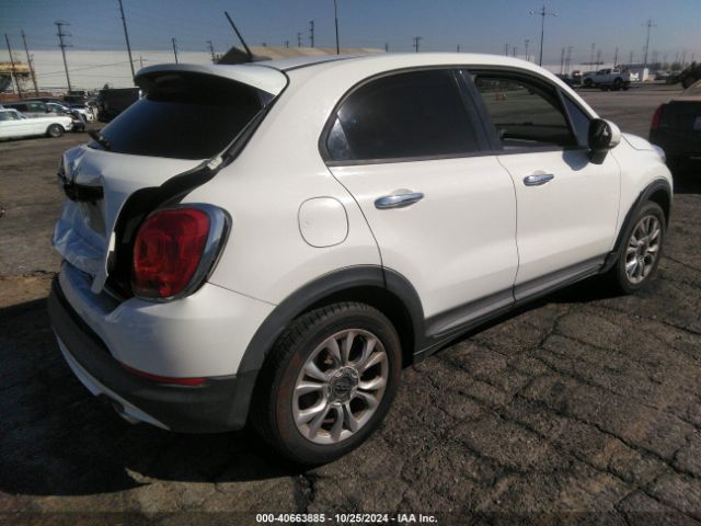 2016 FIAT 500X ZFBCFXBT3GP439063 Photo 3
