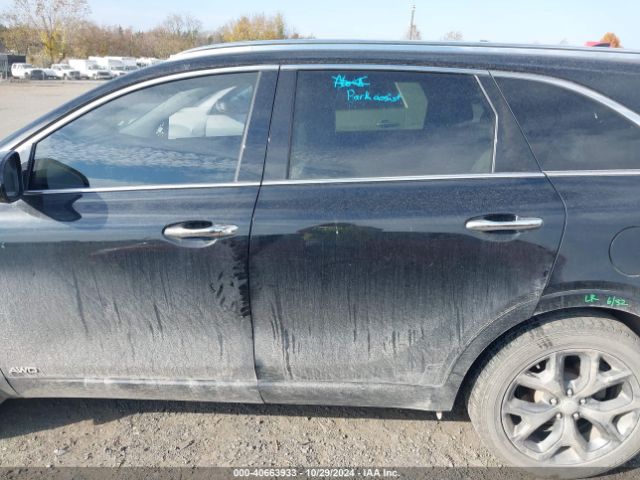 5XYPKDA5XGG121018 KIA Sorento 3.3l Sx
