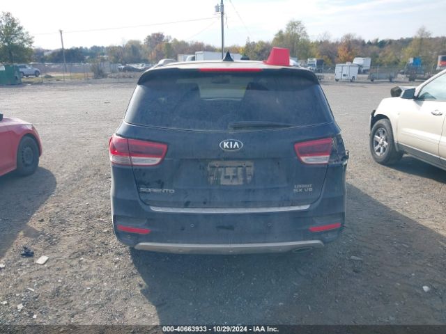 5XYPKDA5XGG121018 KIA Sorento 3.3l Sx