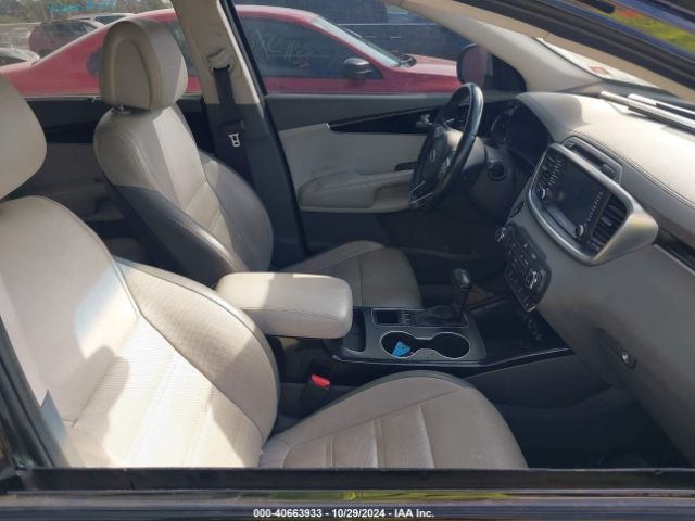 5XYPKDA5XGG121018 KIA Sorento 3.3l Sx