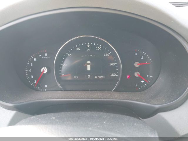5XYPKDA5XGG121018 KIA Sorento 3.3l Sx