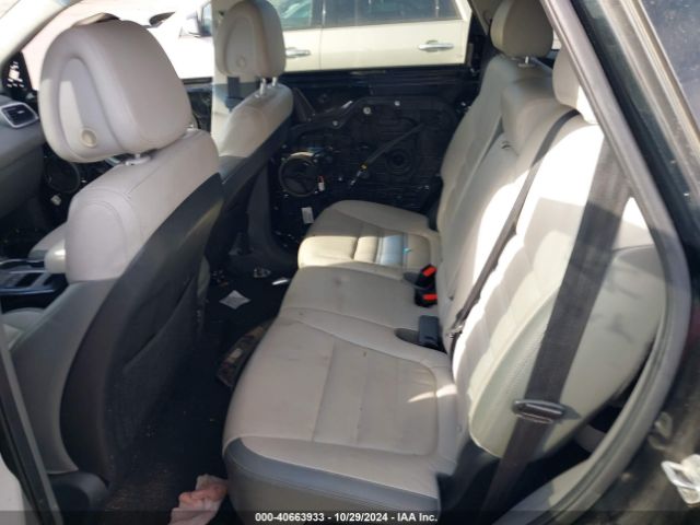 5XYPKDA5XGG121018 KIA Sorento 3.3l Sx