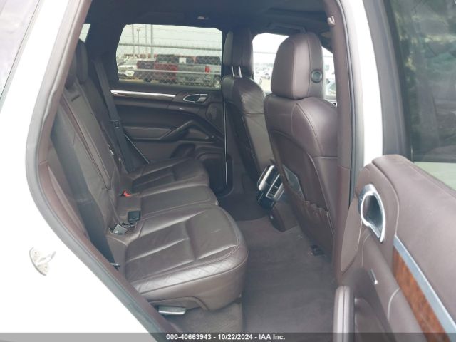 2012 PORSCHE CAYENNE WP1AA2A28CLA11570 Photo 7
