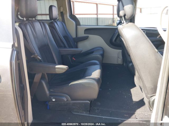 2C4RDGCG6HR760819 Dodge Grand Caravan Sxt
