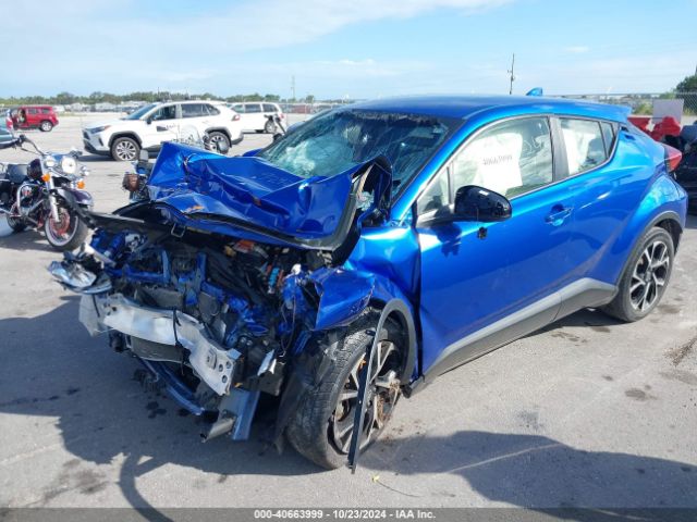 JTNKHMBX0L1090943 Toyota C-HR XLE