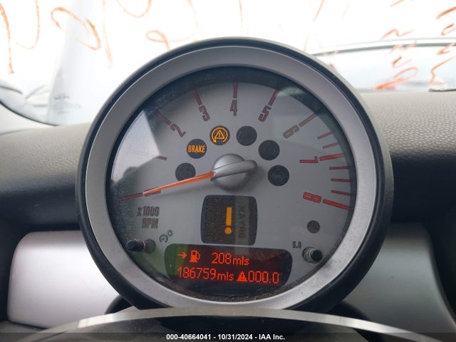 2009 MINI COOPER WMWMF33549TU74843 Photo 6