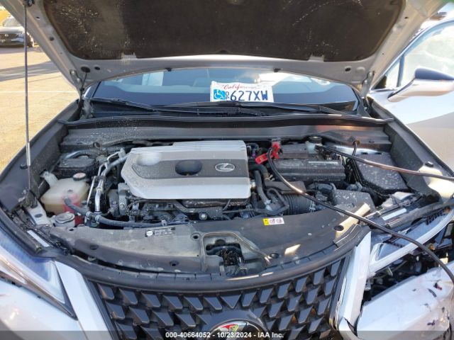 JTHY3JBH3K2005802 Lexus UX 200