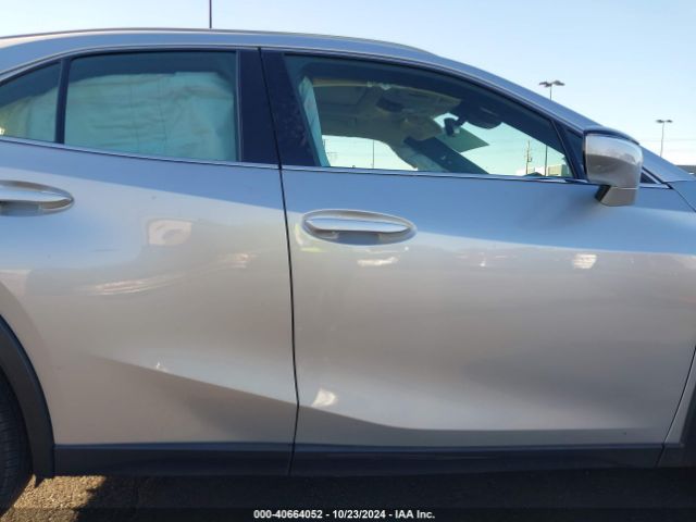 JTHY3JBH3K2005802 Lexus UX 200