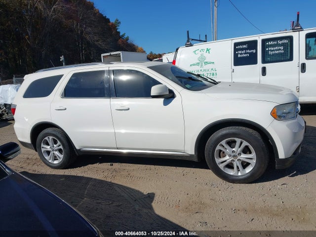 40664053 :رقم المزاد ، 1D4RE2GG9BC674823 vin ، 2011 Dodge Durango Express مزاد بيع