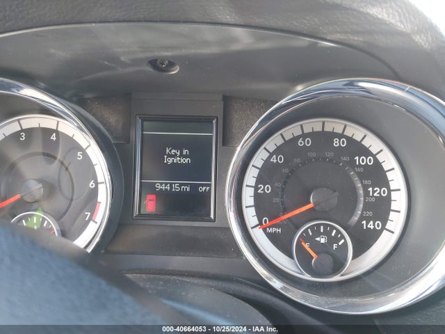 40664053 :رقم المزاد ، 1D4RE2GG9BC674823 vin ، 2011 Dodge Durango Express مزاد بيع