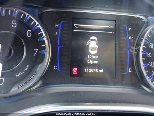 1C3CCCAB3FN560794 Chrysler 200 Limited