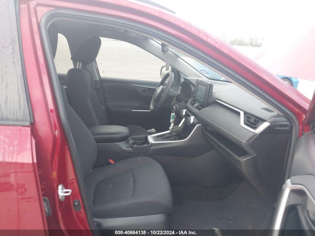 2T3H1RFV6MW135041 Toyota RAV4 LE