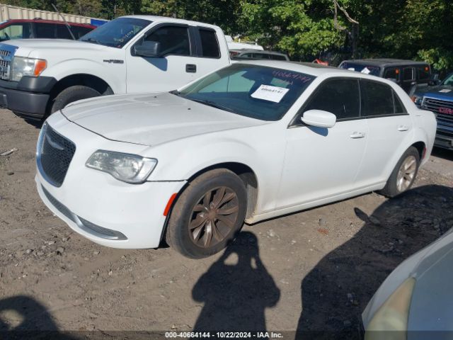 2C3CCAAG4FH930207 Chrysler 300 Limited
