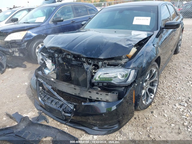 2C3CCABT2HH655435 Chrysler 300 S