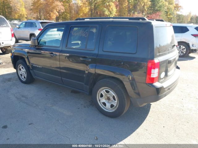 1C4NJPBA1GD810628 Jeep Patriot Sport