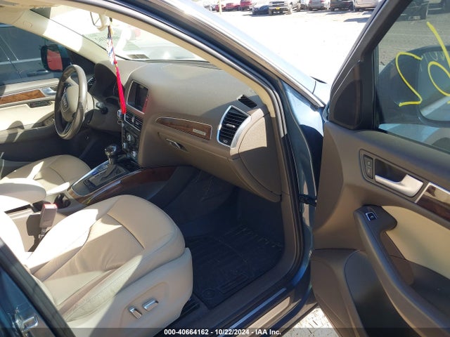 Audi Q5 2.0t Premium 2015 WA1LFAFPXFA092432 Image 5