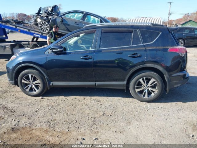 JTMRFREV2JD254592 Toyota Rav4 Adventure/xle