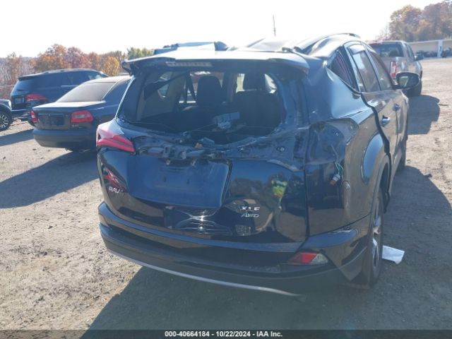 JTMRFREV2JD254592 Toyota Rav4 Adventure/xle