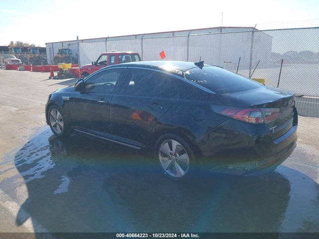 KNAGN4AD6G5093075 KIA Optima Hybrid Ex