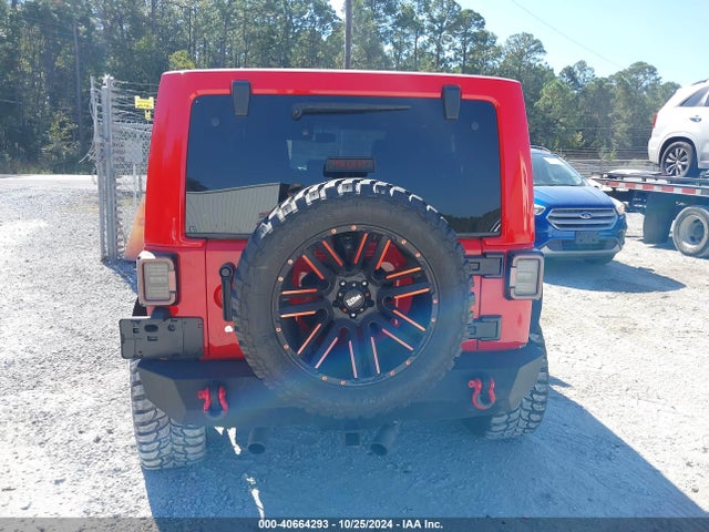 1C4BJWEG3GL298180 Jeep Wrangler Unlimited Sahara