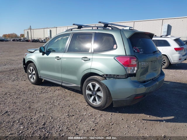 Subaru Forester 2.5i Premium 2017 JF2SJAEC7HH403602 Image 3