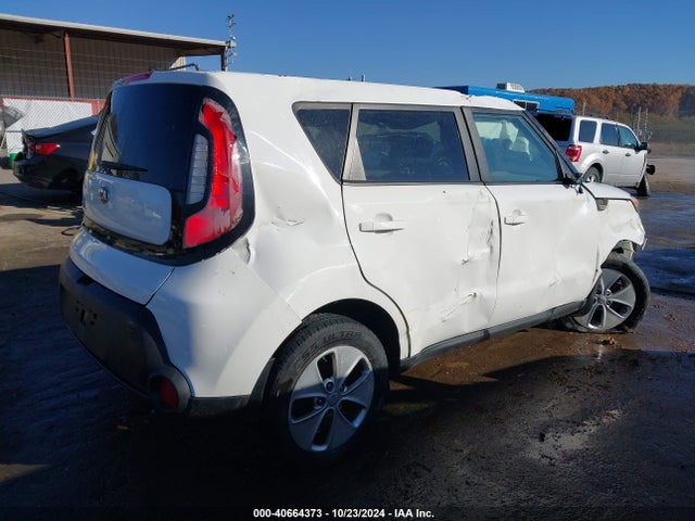 KIA Soul 2014 KNDJN2A22E7051726 Image 4