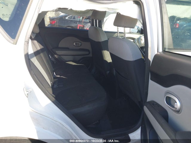 KIA Soul 2014 KNDJN2A22E7051726 Image 8