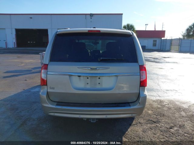 2C4RC1CG0ER116082 Chrysler Town & Country Touring-l